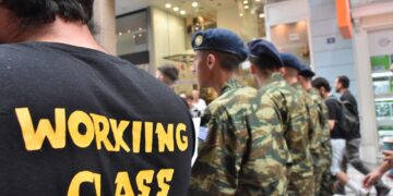 Στοπ στη δίωξη στον δόκιμο έφεδρο αξιωματικό, που διώκεται από την Εισαγγελία για αντιπολεμική παρέμβαση