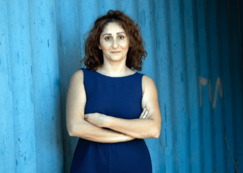 Ξένια Αλεξίου για παράσταση «Εντολή»: Όσο υπάρχει αδικία, ο κόσμος θα γεννάει αγωνιστές