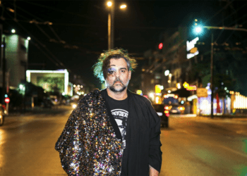 «Το πιο όμορφο σώμα που έχει βρεθεί ποτέ σε αυτό το μέρος» στο θέατρο Θησείον