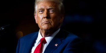 Εκλογές ΗΠΑ: Όταν ο αστικός κυνισμός παίρνει κεφάλι απέναντι στην αστική υποκρισία…