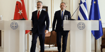 Γεραπετρίτης-Φιντάν: Συνάντηση «θετικού κλίματος» στη σκιά της εκλογής Τραμπ