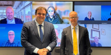 Διεθνές απολυτήριο: Ένα ακόμη εργαλείο ιδιωτικοποίησης