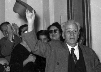 Η μαρξιστική διαλεκτική στην ποίηση του Κώστα Βάρναλη