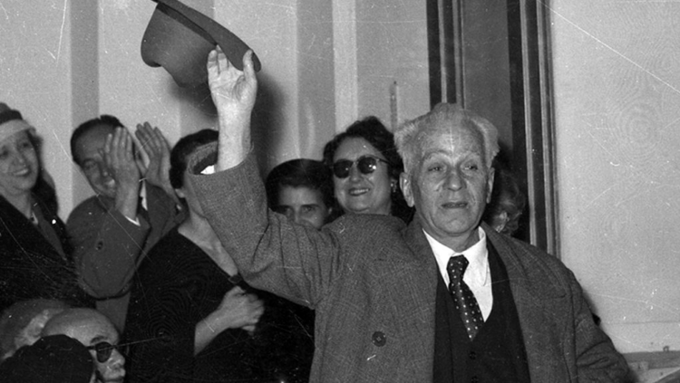 Η μαρξιστική διαλεκτική στην ποίηση του Κώστα Βάρναλη