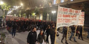 ΝΑΡ-νΚΑ για την κρατική καταστολή στις 6 Δεκέμβρη: Το λαϊκό κίνημα δεν εκφοβίζεται – οι αγώνες μας θα τους σαρώσουν