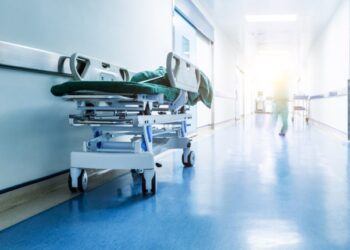 Δωρεάν… εξαΰλωση χειρουργείων από το ΕΣΥ