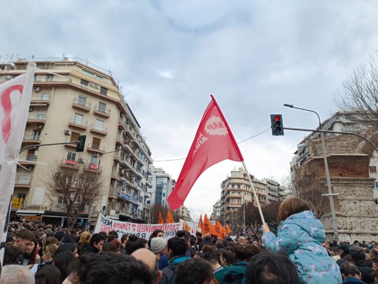 Οξυγόνο: Μεγαλειώδης συγκέντρωση για τα Τέμπη στη Θεσσαλονίκη και όλη την Ελλάδα (φωτο-βίντεο)