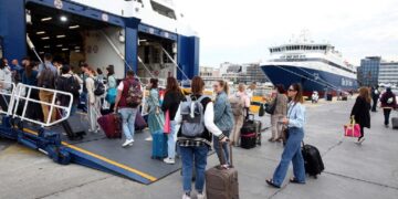 Ακτοπλοΐα: Νέες αυξήσεις – φωτιά λόγω… «πράσινης» μετάβασης