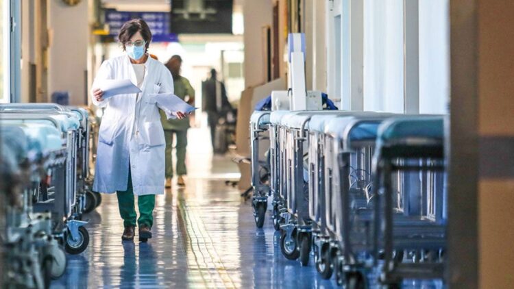 ΕΣΥ: Νέες «αλχημείες» για τις εφημερίες από το υπουργείο Υγείας