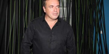 Βαριά η απώλεια του ερμηνευτή Μανώλη Λιδάκη