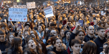 Σερβία: Κίνημα ανατροπής με παλλαϊκό και ταξικό χαρακτήρα