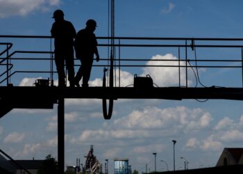 ΝΑΡ Κατασκευών: Απεργία στις 12-13/2 για κλαδικές συμβάσεις εργασίας και πραγματικές αυξήσεις