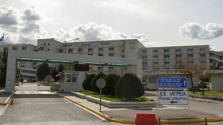 Μηνιγγίτιδα στην Πάτρα: «Πολυτέλεια» οι εμβολιασμοί, ανεπαρκή μέτρα πρόληψης