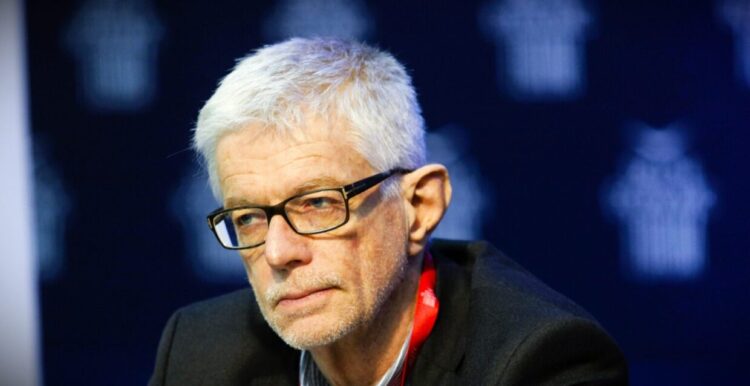 «Λεβεντόπαιδο» Αρίστο, μπες στο (κυβερνητικό) μαγαζί και κλείσ’ το