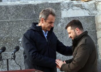 Πράσινο φως για στρατό στην Ουκρανία και 28 δισ. για όπλα!