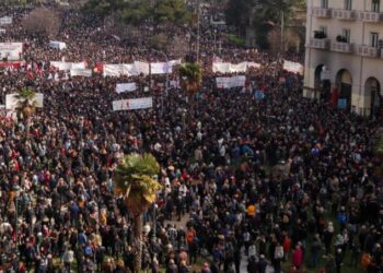 Παρεμβάσεις ΔΕ: Απεργιακό πρόγραμμα πάλης στις ΕΛΜΕ – Πολύμορφος αγώνας διαρκείας μέχρι τη νίκη