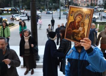 Σκοταδισμός: Βανδαλισμός έργων τέχνης από την «ακροδεξιά του Κυρίου»