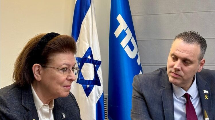 Υπουργείο Πολιτισμού: Επίσκεψη – πρόκληση της Μενδώνη στο Ισραήλ