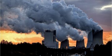 Περιβάλλον: Ποιος θα πληρώσει την κλιματική ουδετερότητα;