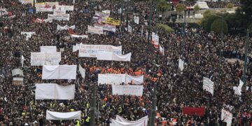 Απεργία 9/4: Έχουμε τη δύναμη να νικήσουμε!