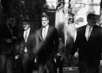 «Κοσμογονία» φτωχοποίησης και κοινωνικού αποκλεισμού