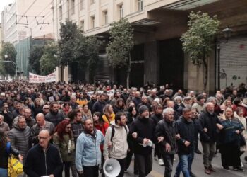 Απεργία 9 Απρίλη: Χιλιάδες στον δρόμο για δικαιοσύνη και αξιοπρεπή ζωή