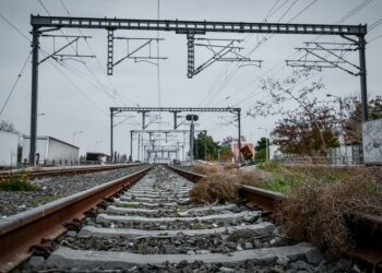 Μηχανικοί ΟΣΕ: Eπανακρατικοποίηση της Hellenic Train, όχι στην πολυδιάσπαση του σιδηρόδρομου