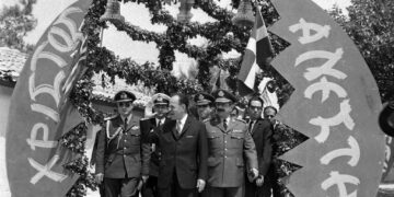 21η Απρίλη: Από το πουλί της χούντας στα ακροδεξιά αυγά