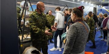 «Εισβολή» του ΓΕΣ στα σχολεία!