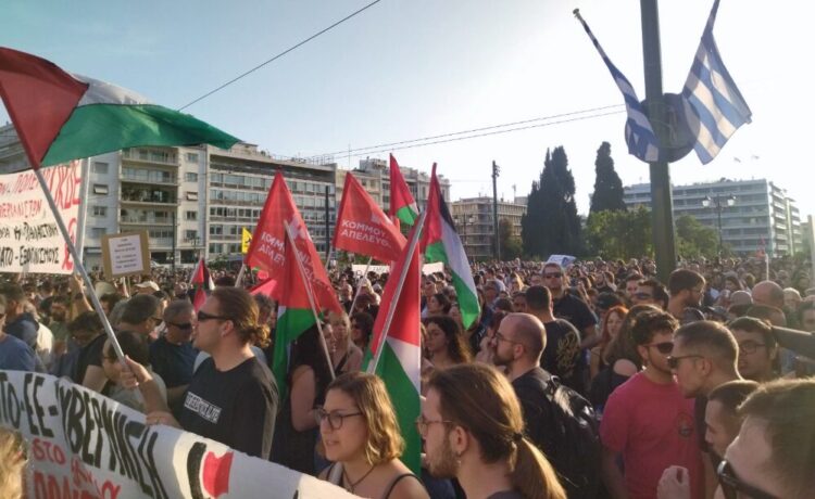 Σύνταγμα: Η μεγαλύτερη συγκέντρωση αλληλεγγύης στην Παλαιστίνη-Στοπ τώρα στην ισραηλινή κτηνωδία (βίντεο)