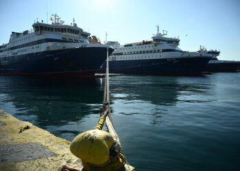 ΠΕΝΕΝ: Με απόλυτη επιτυχία ξεκίνησε η 48ωρη παναττική απεργία