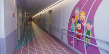 Νοσοκομεία Παίδων: Εκβιάζουν γονείς άρρωστων παιδιών για να ταΐσουν ιδιοκτήτες ιδιωτικών κλινικών με δημόσιο χρήμα (βίντεο)