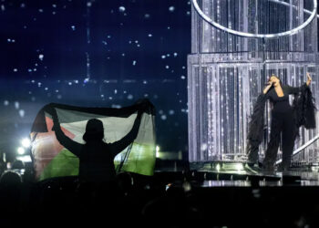 H Eurovision ως «κολυμβήθρα του Σιλωάμ»