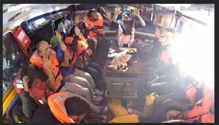 Ρεσάλτο του Ισραήλ στο ιστιοφόρο Madleen, ομηρεία του πληρώματος!