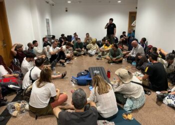 March to Gaza: Αφέθηκαν ελεύθερα τα μέλη της ελληνικής αποστολής – Η πίεση έφερε αποτέλεσμα (ενημέρωση)