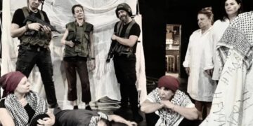 «Δε Λυγάνε τα Ξεράδια»: Παραστάσεις Θεάτρου Δρόμου για την Παλαιστίνη