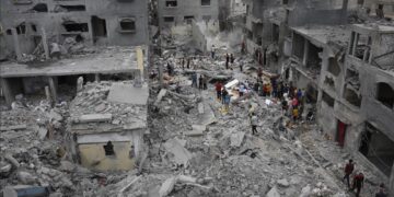 Αδίστακτα προς ένα κυριολεκτικό ολοκαύτωμα των Παλαιστινίων προχωράει το Ισραήλ