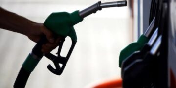 Τον πόλεμο θα πληρώσουν ξανά οι εργαζόμενοι