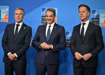 ΝΑΤΟ: Συμμορία πολέμου και τρομερών εξοπλισμών