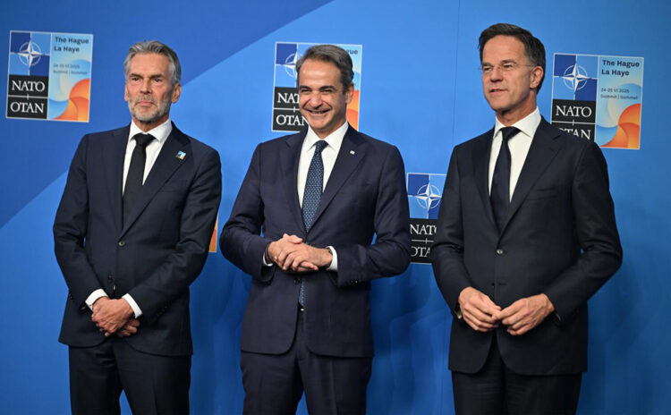 ΝΑΤΟ: Συμμορία πολέμου και τρομερών εξοπλισμών