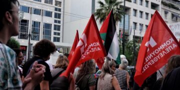 Στιγμιότυπα από τη διαδήλωση για το έγκλημα στην Πύλο δύο χρόνια μετά (φωτο-βίντεο)