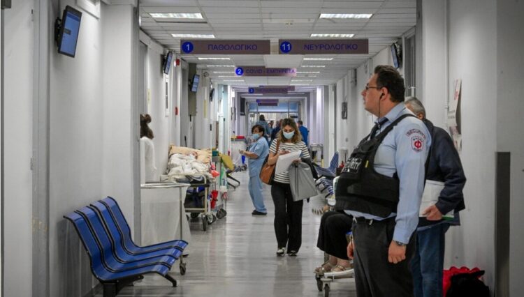 Ανύπαρκτα εργασιακά πρωτόκολλα στα νοσοκομεία