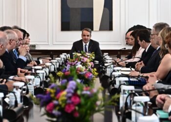 Ιδιώνυμο κατά φοιτητών, στρατώνες της αγοράς τα ΑΕΙ