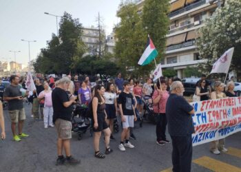 Μεγάλη συγκέντρωση και πορεία για την Παλαιστίνη στο Γαλάτσι (βίντεο)