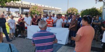 ΠΕΝΕΝ: Ιστορική νίκη των απεργών μετά από 10 μέρες – Τι κέρδισαν οι ναυτεργάτες