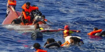 Κομμουνιστική Απελευθέρωση: Όχι ελληνικά πολεμικά πλοία στη Μεσόγειο ενάντια στους μετανάστες!