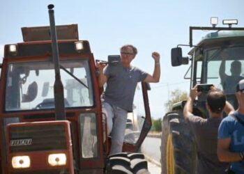 Πανελλαδική Επιτροπή Μπλόκων:  Να σταματήσουν τώρα τα αγροτοδικεία και η ποινικοποίηση των αγώνων!
