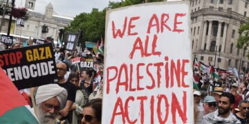 Βρετανία: Η Palestine Action και η αλληλεγγύη στο στόχαστρο