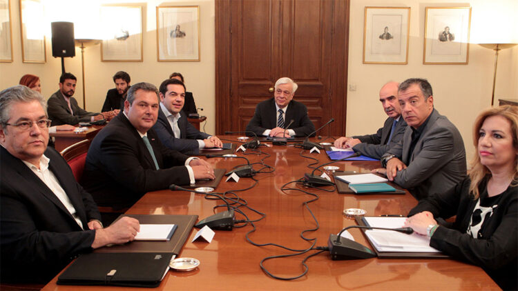 Ξαναγράφουν την ιστορία οι νεκροθάφτες του «Όχι» δέκα χρόνια μετά