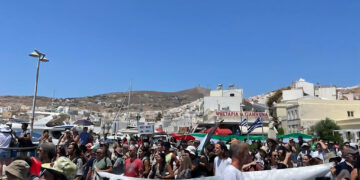 Δυναμώνει το μαχητικό κίνημα αλληλεγγύης στην Παλαιστίνη